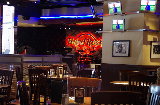 Hard Rock Cafe　店内